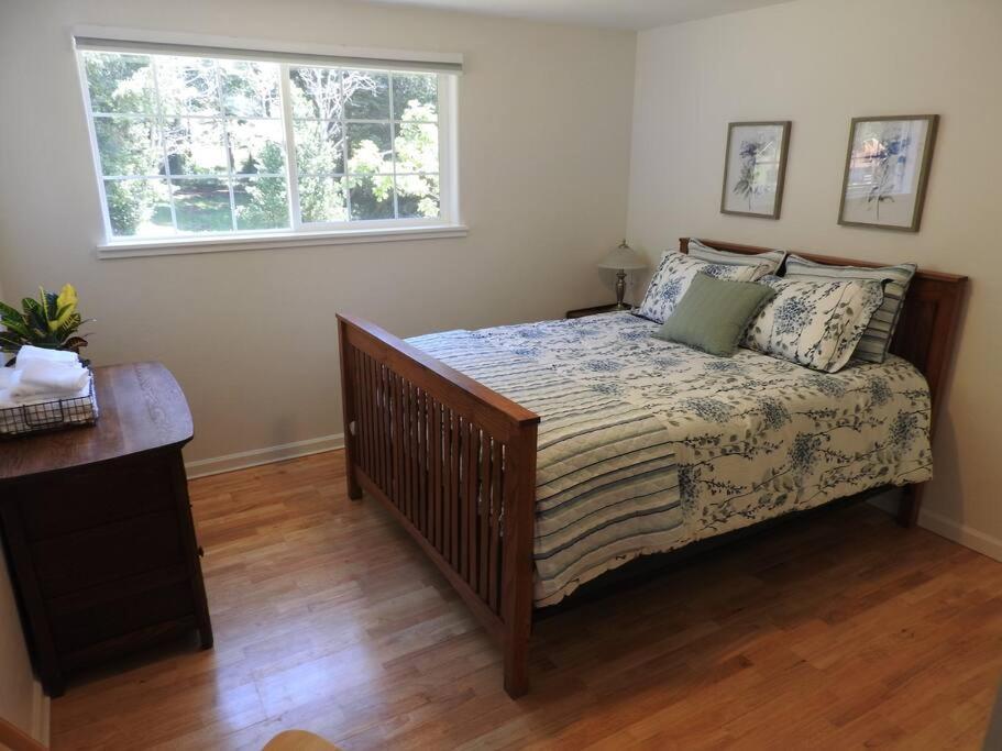 Coastal Charm: Sw Oregon Home On 2+ Quiet Acres Carpenterville Buitenkant foto